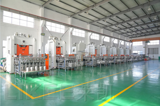 Últimos blogs de la empresa sobre INNOVACIÓN TECNOLÓGICA Lleva al nuevo desarrollo de la industria del papel de aluminio: máquinas inteligentes ayudan a una producción eficiente