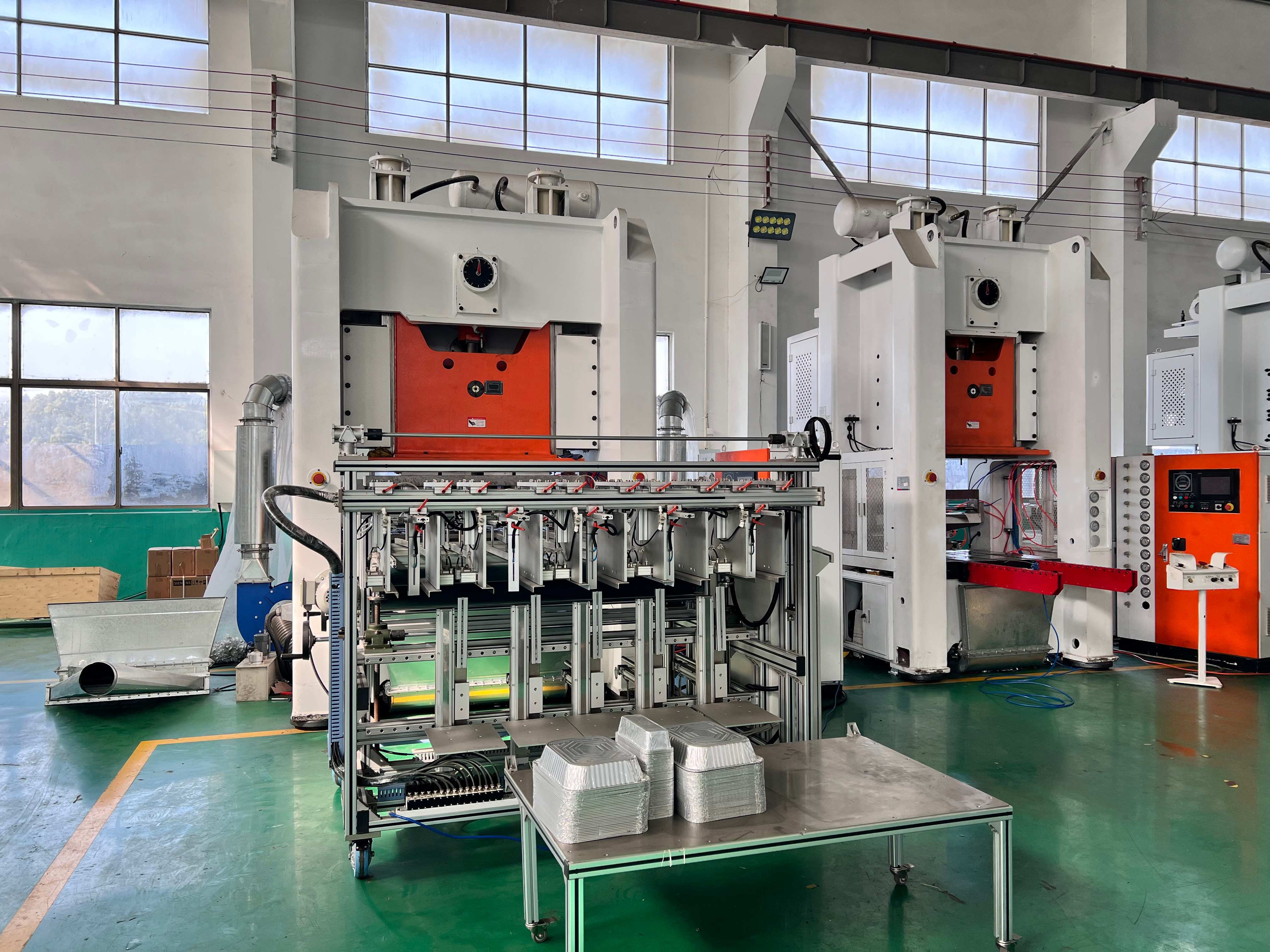 Últimos blogs de la empresa sobre Proceso Insight. Selección de materiales y control de costos en las líneas de producción de contenedores de papel de aluminio