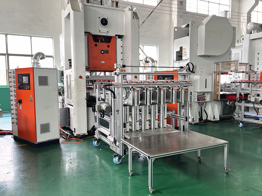 comprar 35 - 68 golpes/min Fabricante automático de contenedores de papel con relieve personalizable online manufacture