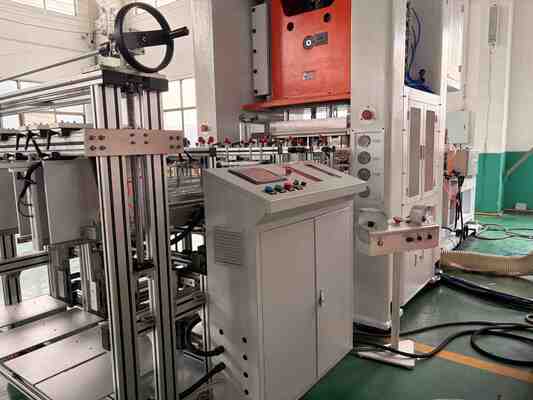 comprar LK-T80 Máquina de contenedores de papel de aluminio Diseño personalizado Alimentos desechables Alta resistencia online manufacture