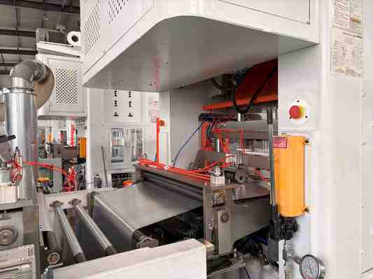 comprar LK-T80 máquina de contenedores de papel de aluminio logotipo personalizado grabado en relieve para sus necesidades online manufacture