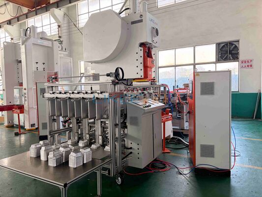 comprar Máquina de fabricación de contenedores de papel de aluminio de 63 toneladas con rodadura completa y cambio rápido de molde para una producción flexible Fabricación en línea
