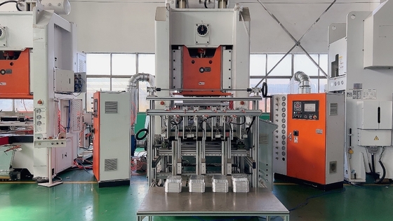Simense Motor 12000 piezas/hora Máquina para hacer placas de papel de aluminio