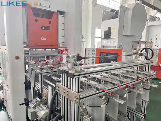 80TON Presión Contenedor de papel de aluminio totalmente automático máquina de fabricación controlada por PLC