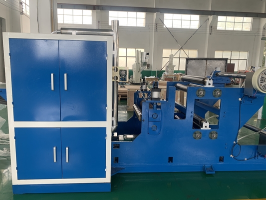 Máquina de corte de rollos de papel 0,5-0,8Mpa Alimentación de aire 400-500 piezas/fila Velocidad de trabajo