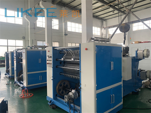 Máquina de corte totalmente automática de hojas de aluminio con velocidad ajustable 380V 50HZ 3 fases