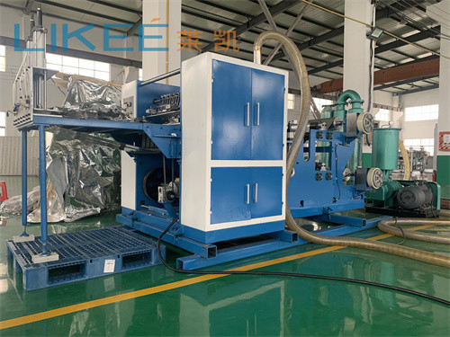 Máquina de salida de hojas de aluminio eléctrica ≤φ600mm X W 600mm Dimensiones del rodillo de la madre y 380V 50HZ Tierra natural de 3 fases
