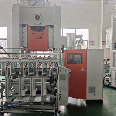 Máquina de fabricación de contenedores de papel de aluminio con motor SIEMENS totalmente automática con capacidad de 12000/H